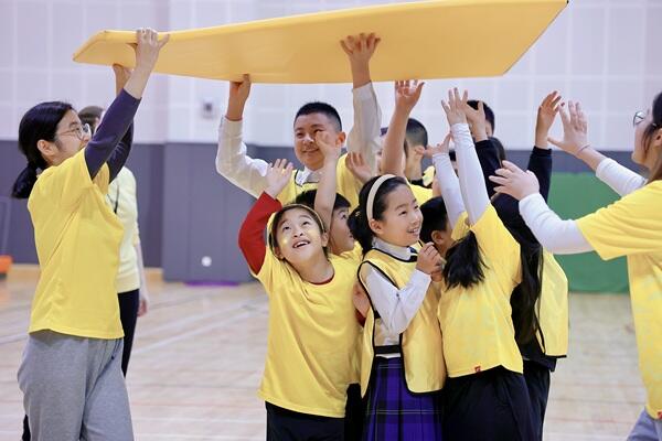 学生集会 - 首次学院活动,南通惠立学校